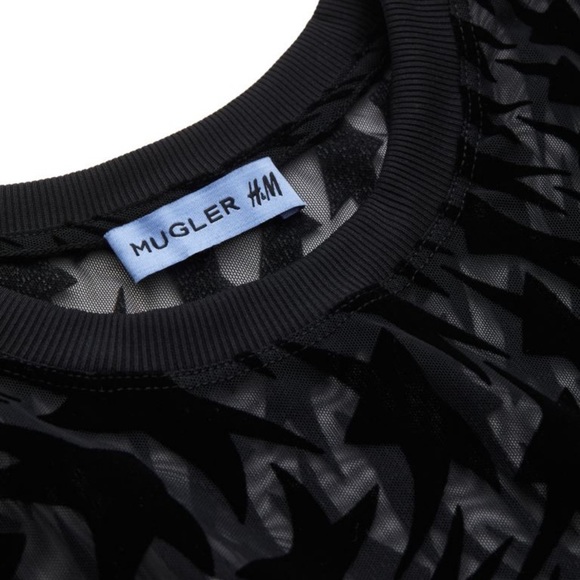 BNWT H&M Mugler men’s mesh stars tee, size L - Picture 2 of 2